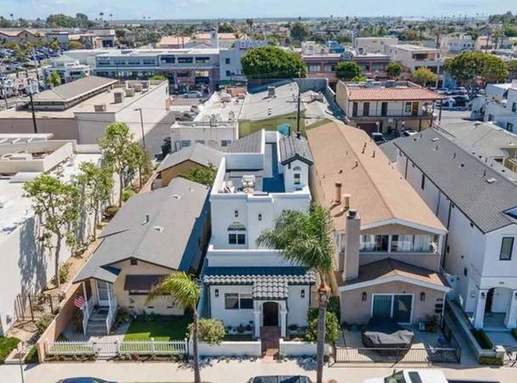 Commercial Cleaning Services Laguna Woods CA SaniClean Commercial Janitorial Services Commercial Cleaning Services Seal Beach CA